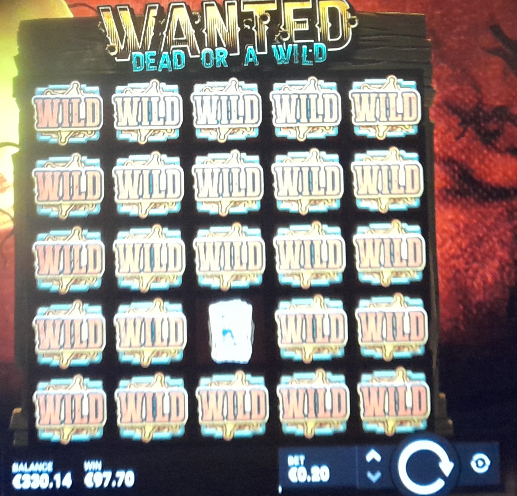 Wanted Dead or a Wild – UltraCasino (97.70 euros / 0.20 pari) | juugeli1