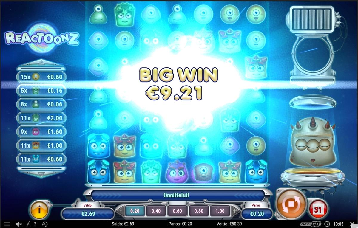 Reactoonz slot machine online casino gambling big win
