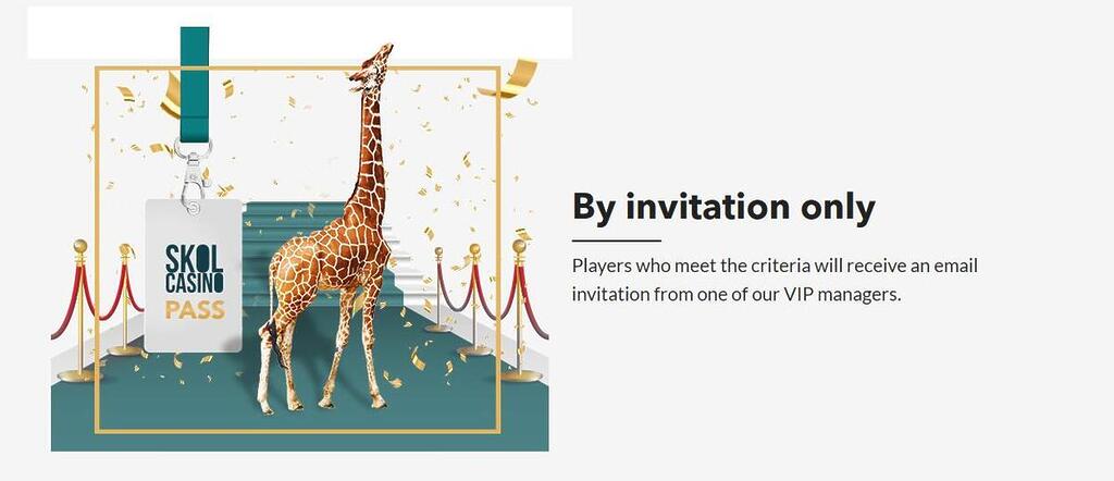 Skol Casino invitation-only VIP program section featuring a giraffe and a VIP pass framed in gold on a red carpet background.